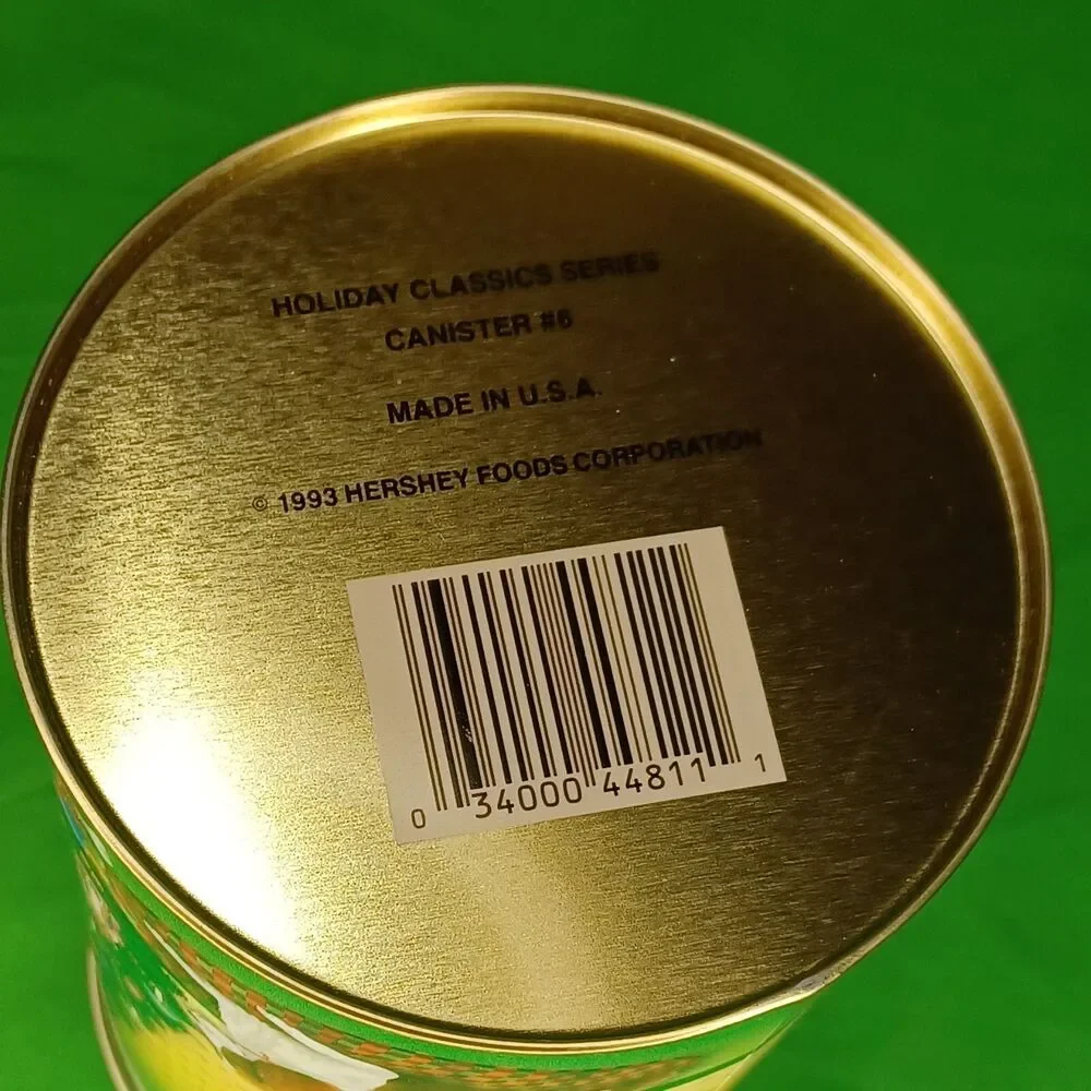 Vintage 1993 Reese's Holiday Classics Series Canister #6 Santa Claus Tin Hershey